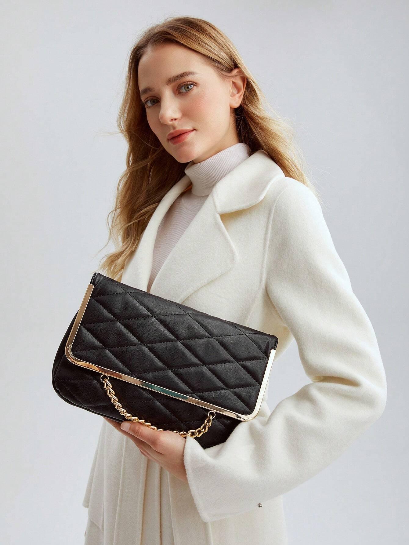 Crossbody Bag with Flap and Chain - Aurelia