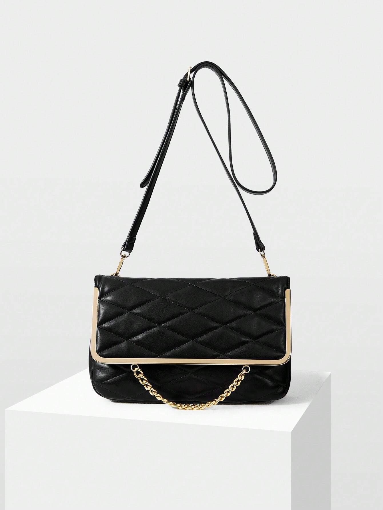Crossbody Bag with Flap and Chain - Aurelia