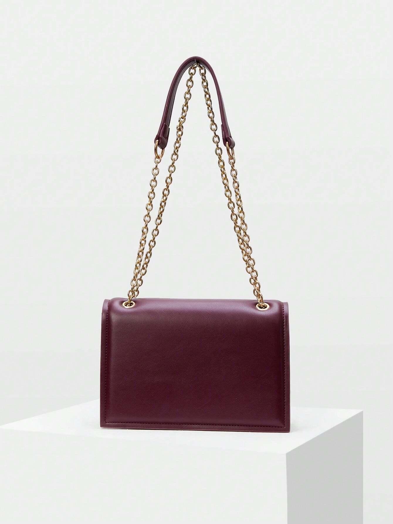 Shoulder Bag with Chain and Buckle - Stella